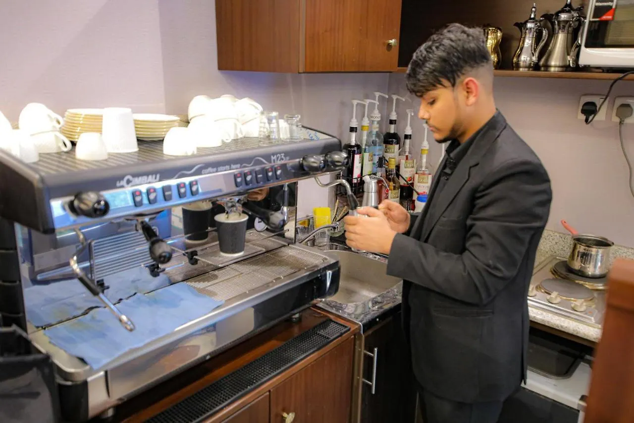 Laten Suites Al Salim Plaza Jeddah