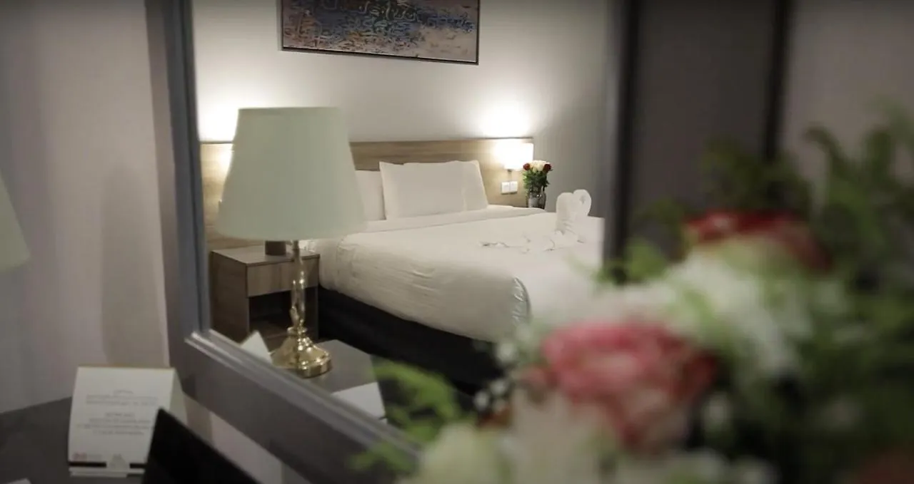 Laten Suites Al Salim Plaza Jeddah Hotel