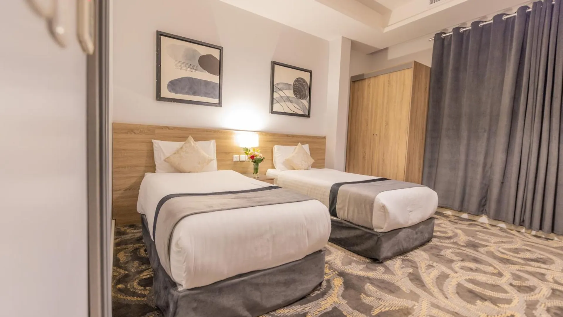 Laten Suites Al Salim Plaza Cidde 0*,
